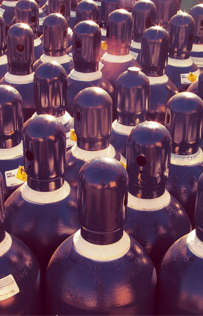 Industrial gas cylinders